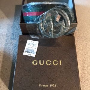 Men’s leather Gucci belt